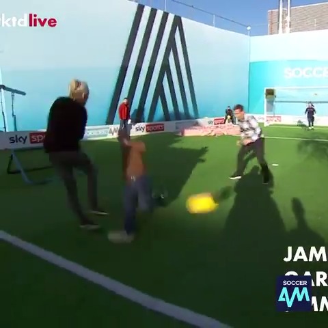 Happy birthday to Jamie Carragher We ll never be bored of this challenge on Jimmy Bullard 