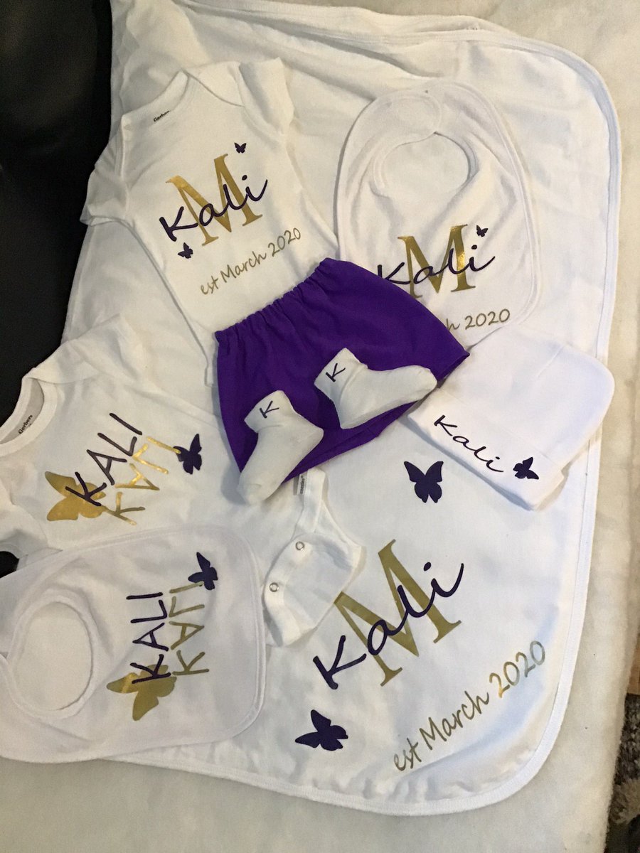 SGordonCo's tweet photo. Custom Baby box #Keepsake #BabyBox #PerfectGifts https://t.co/X2PUaA5JJR