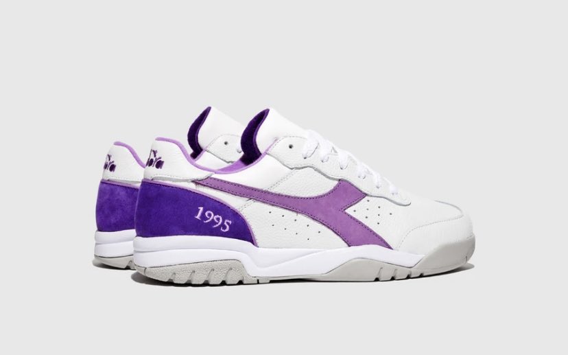 DondiadoraOG's tweet photo. Crazy how #DiadoraOfficial #DiadoraLifestyle is the only brand I collect, yet again for every big Diadora release I’m forced to go the resell route after buying up pairs ALL YEAR no one wanted and even bashed the entire 2020. The game is rigged I tell ya! https://t.co/alBTOM5RFD