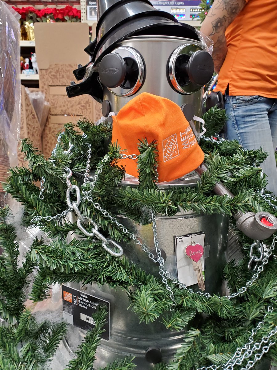 hrjohnson2785's tweet photo. And the Winner is..... The Incredible @RiversDepot MET Team @D275Met . Meet Frosty the Tin Man (aka Bert) coming in with 13 of the 33 votes for BEST Snowman of the 2020 Holiday Celebration #MWDEC2020 @Archiegraham17 @JoleneElder2785 @anbenner926 @kathyraglin840 @bobsaniga https://t.co/xPyLBBWWhT