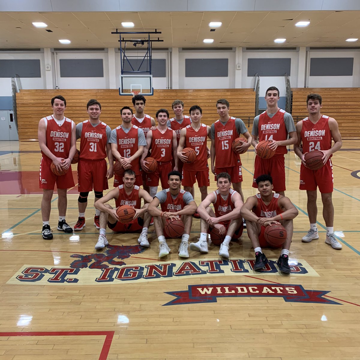 DenisonHoops's tweet photo. A year ago we were wrapping up an amazing trip to the West Coast. Spent a few days in both San Fran &amp; Santa Cruz to play in the Warriors G-League Arena. The trip ended up being a turning point in the season - playing some our best basketball the rest of the way. #BigRedNation https://t.co/ZqjCHGt9tr