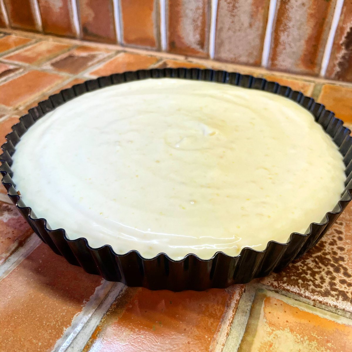 nikkilewisphoto's tweet photo. Lemon Pie (mum’s recipe) baked today ready for Christmas
#lemonpie #mumsrecipe #lemon #recipe #bakedwithlove #bakedfromscratch #biscuitbase #nikkilewisphotography #nikkilewisphotos #christmas #christmaseveeve #yum #food #foodphotography #lockdownbaking #winter #ChristmasIsComing https://t.co/aAef4qJYhY