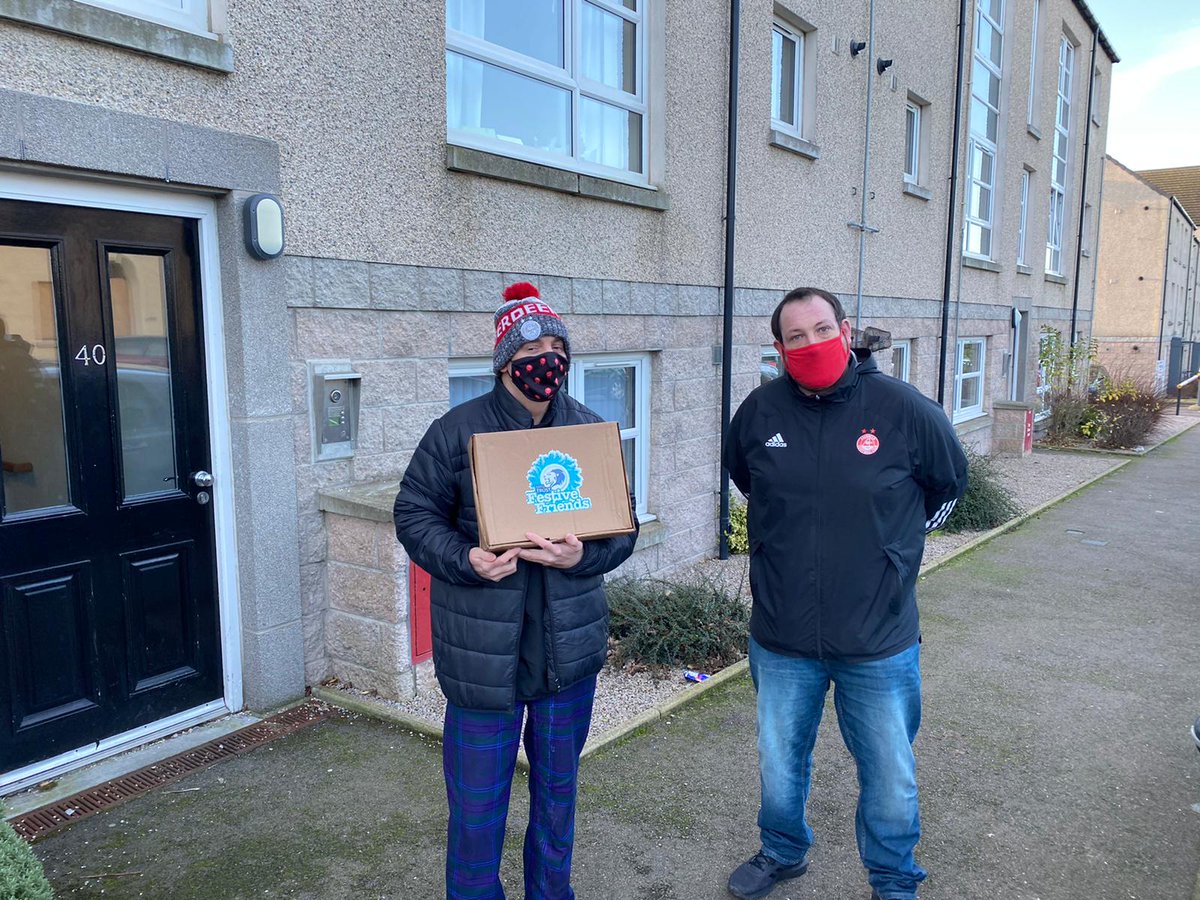 AFCCT's tweet photo. This week AFCCT have delivered 100+ @SPFLTrust Festive Friends hampers across Aberdeen city and shire!

Thank you to @BaxterStorey who helped us fill the hampers with festive treats 🎁🎄 https://t.co/jVxP5J4FV2