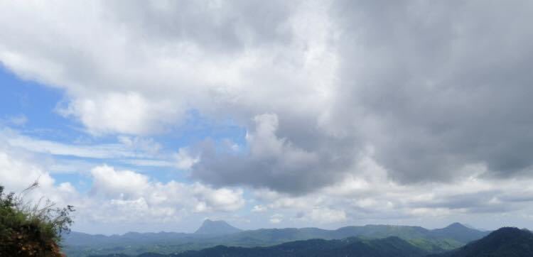 උබත් මමත්
හදුනන,
මේ
හිරු, සදු
මියගියොත්
යම් දිනක..,
මේ "අහසත්"
තවත් එක් මතකයක්
විතරමයී තනිවෙච්ච...🖤