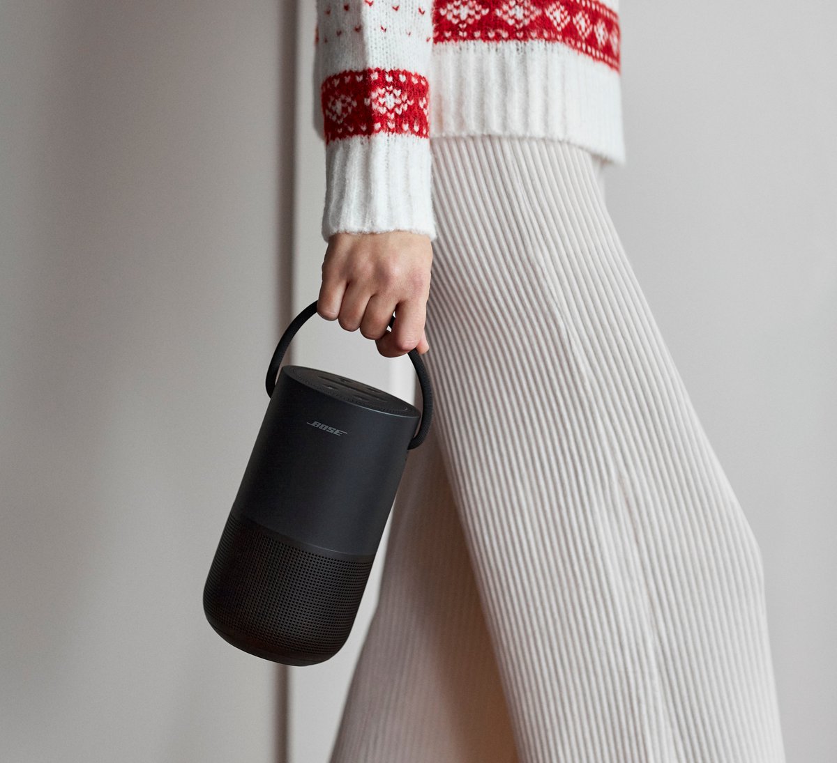 elcorteingles's tweet photo. Esta Navidad,🎄¡el ritmo lo pones tú! 💁🏻♀️Y es que la lista de regalos que tenemos preparada suena bastante bien.🎵🎶https://t.co/7wvPCGEo5K #IdeasDeRegaloECI #MyECITech https://t.co/RaG8KSJzUf