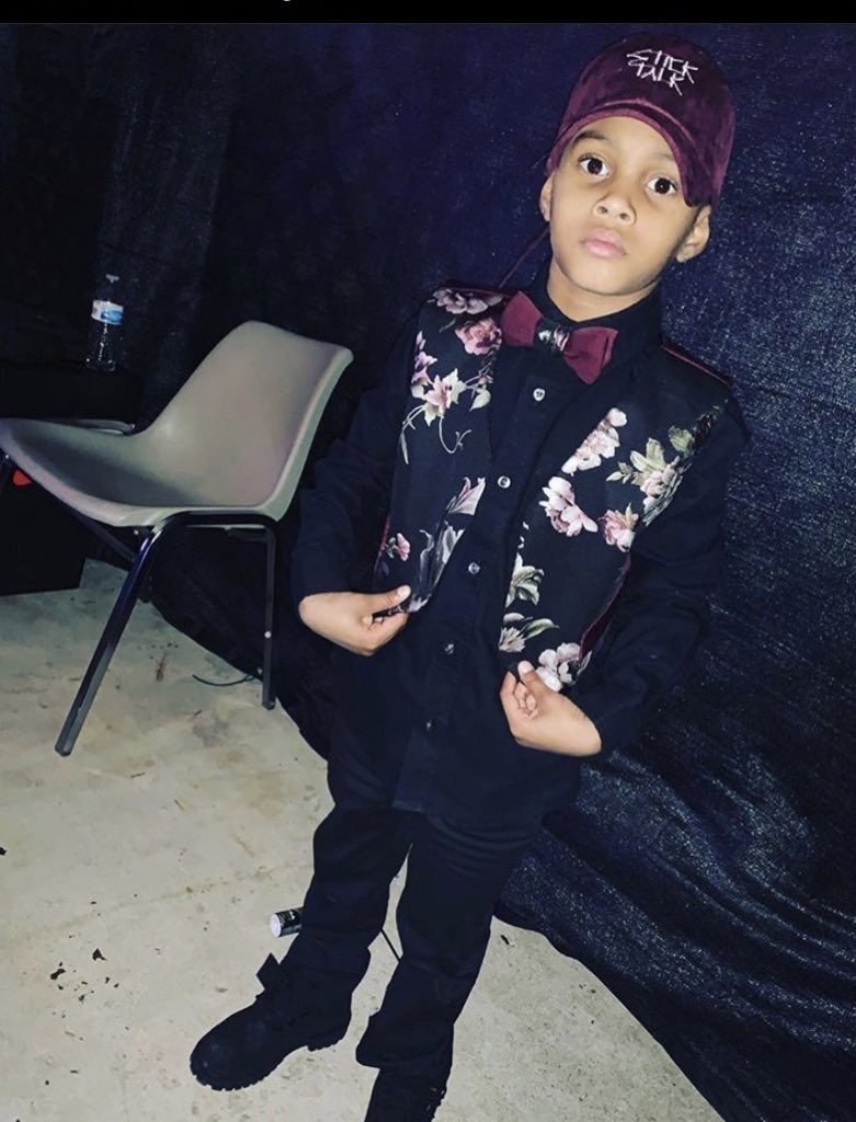 SGordonCo's tweet photo. First Fashion show 2020 #FallFashionShow #BlazerCollection https://t.co/EaWYai2Jxk