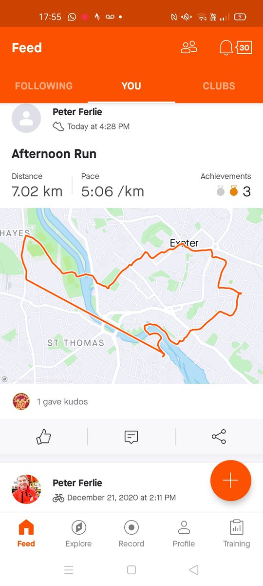 ExeterHalf's tweet image. One of my favourite runs of the year, delivering Xmas card while getting my run in . Tech problem with my phone and left hamstring otherwise a great run despite the rain. @PeterFerlie #goodtobeout