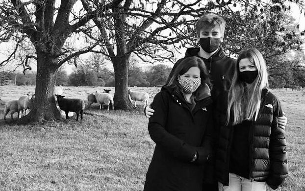 Helen Miles tweet media