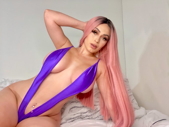 Im back :)) https://t.co/CFF1xrwVB7
