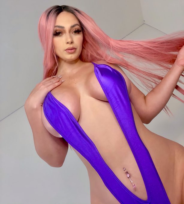 Im back :)) https://t.co/CFF1xrwVB7