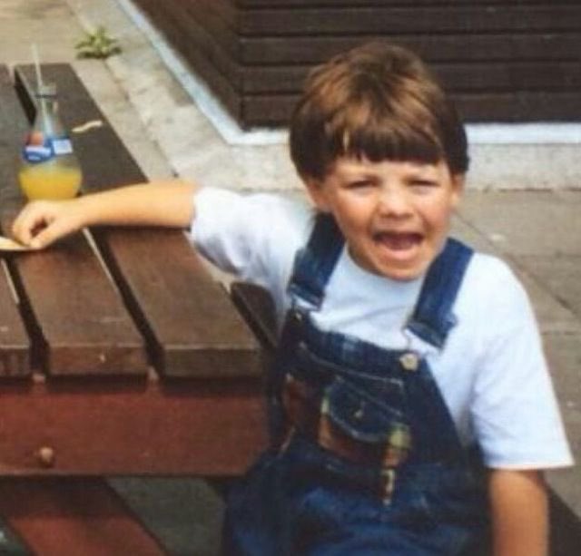 Since it’s his last day of being 28, let’s watch Louis grow up - the cutest thread