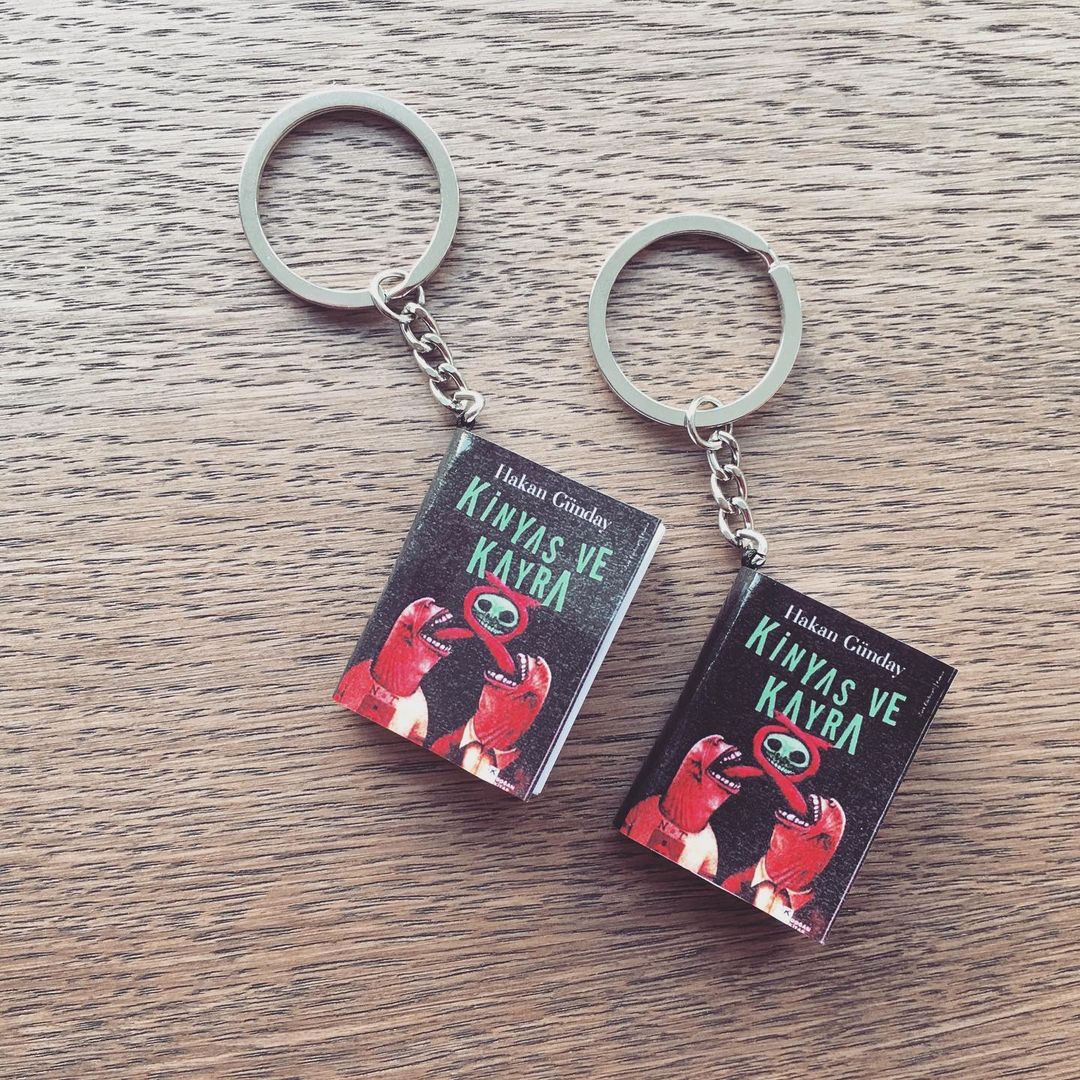 "Canım insanlar! Sonunda, bana, bunu da yaptınız."
(Oğuz Atay, Günlük)