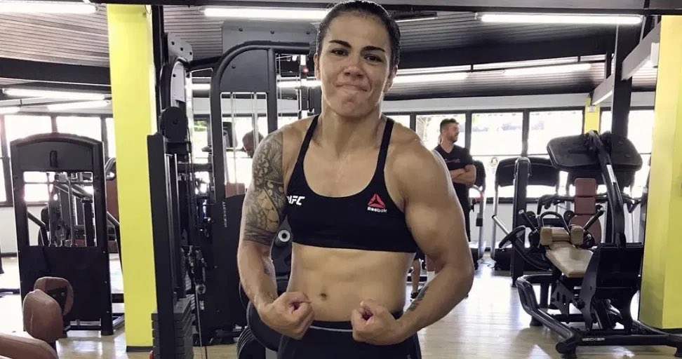 Jessica Andrade open to fighting Weili Zhang and Amanda Nunes after she has challenged Valentina Shevchenko for the UFC flyweight title https://t.co/3PBPQMNtNA https://t.co/Z4qL7jjsca