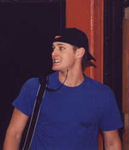 jensen ackles wearing a backwards baseball cap - thread