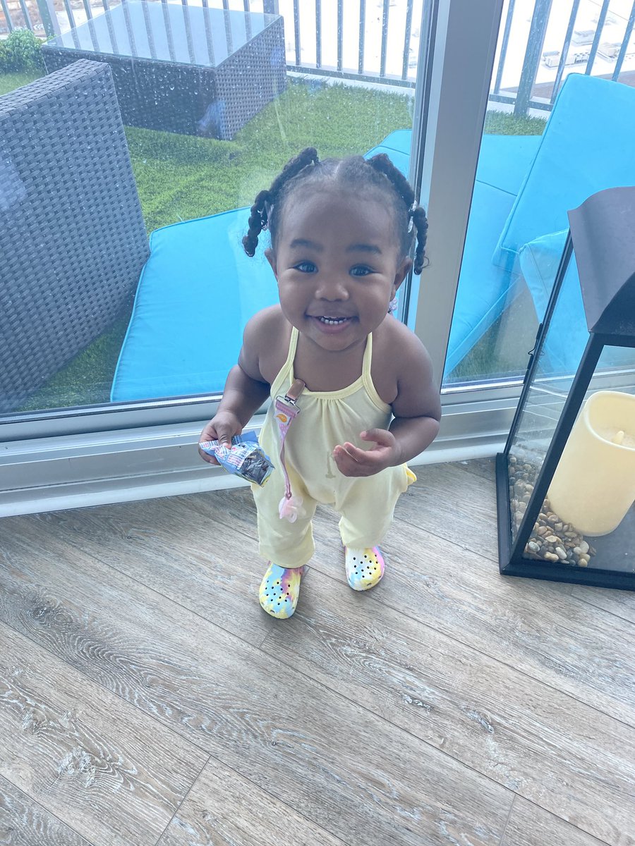 33ChocolateDrop's tweet photo. @TEYANATAYLOR This would be a blessing to my blessing 🍯💕 https://t.co/zrFV9vOscy