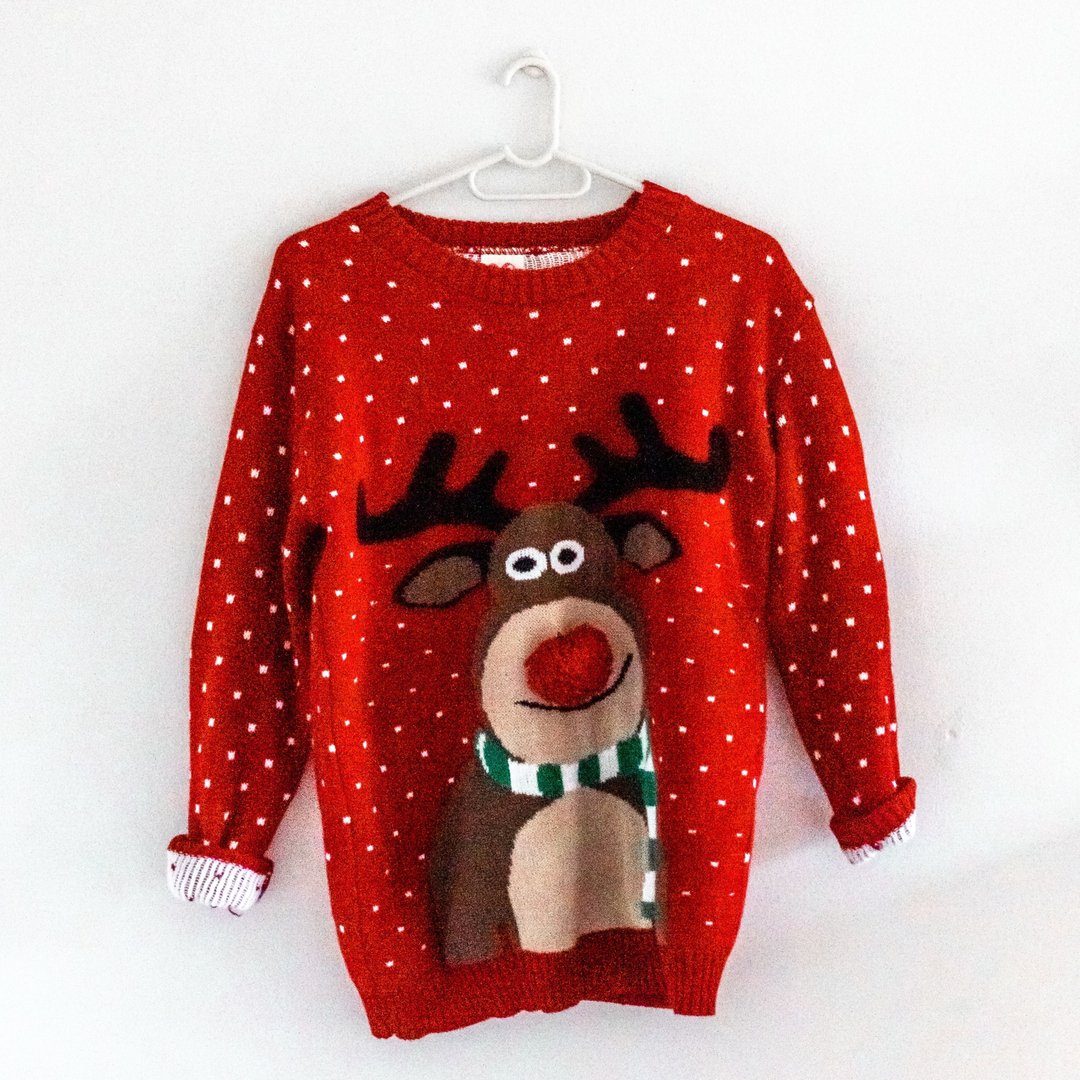 Before you bust out those ugly Christmas sweaters, you better be sure to get them washed and cleaned by #ButlerBoxLA.

*Please note, all orders picked up today will be cleaned and returned on Monday, December 28th -- no pickups or drop-offs on Friday, December 25th.