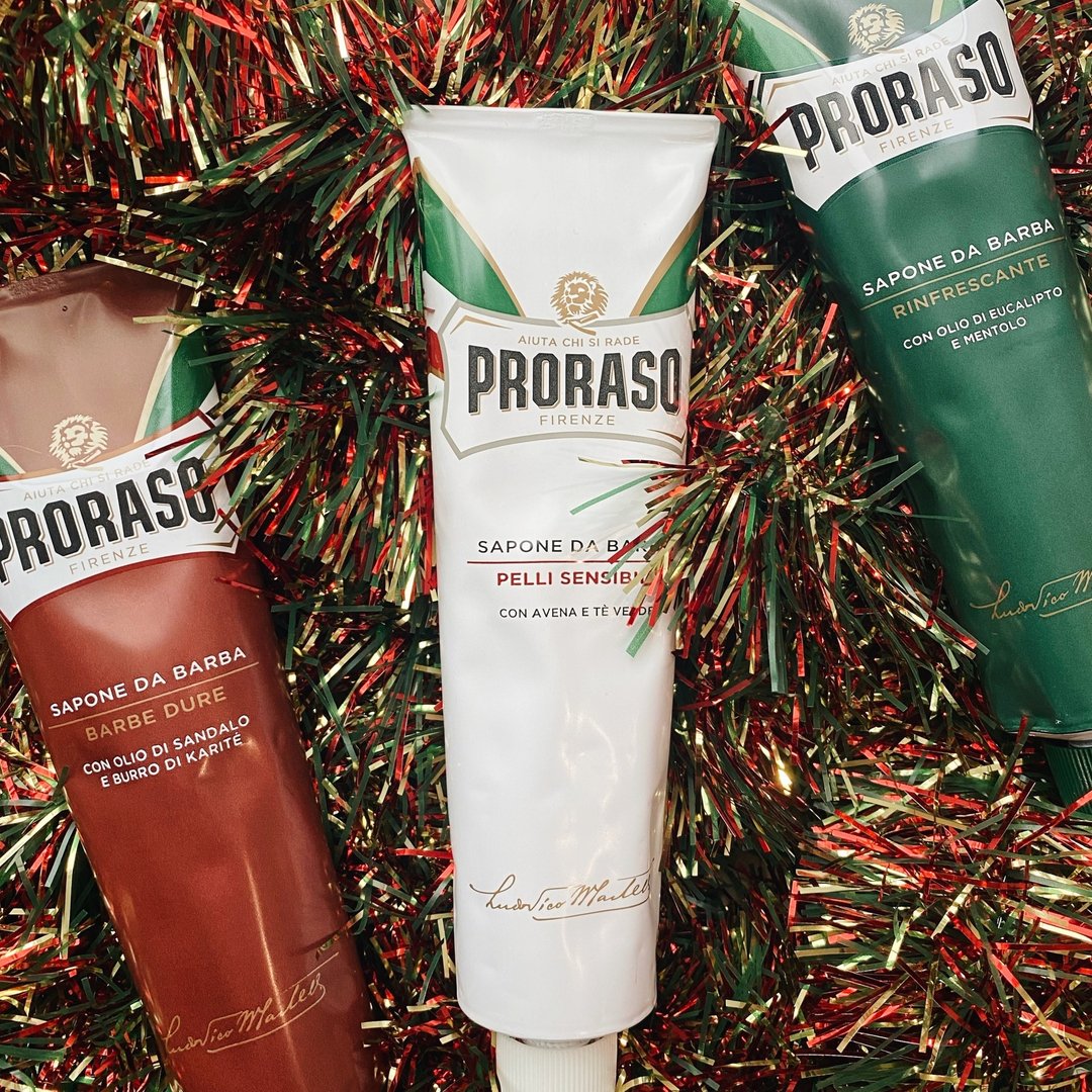 ProrasoUSA's tweet photo. It's beginning to look a lot like Christmas.
#Proraso #Since1948 #ProShave https://t.co/YPprbchICh