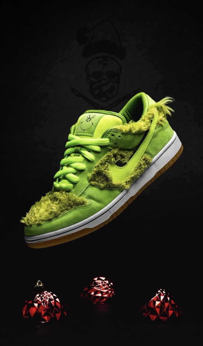 nike sb grinch