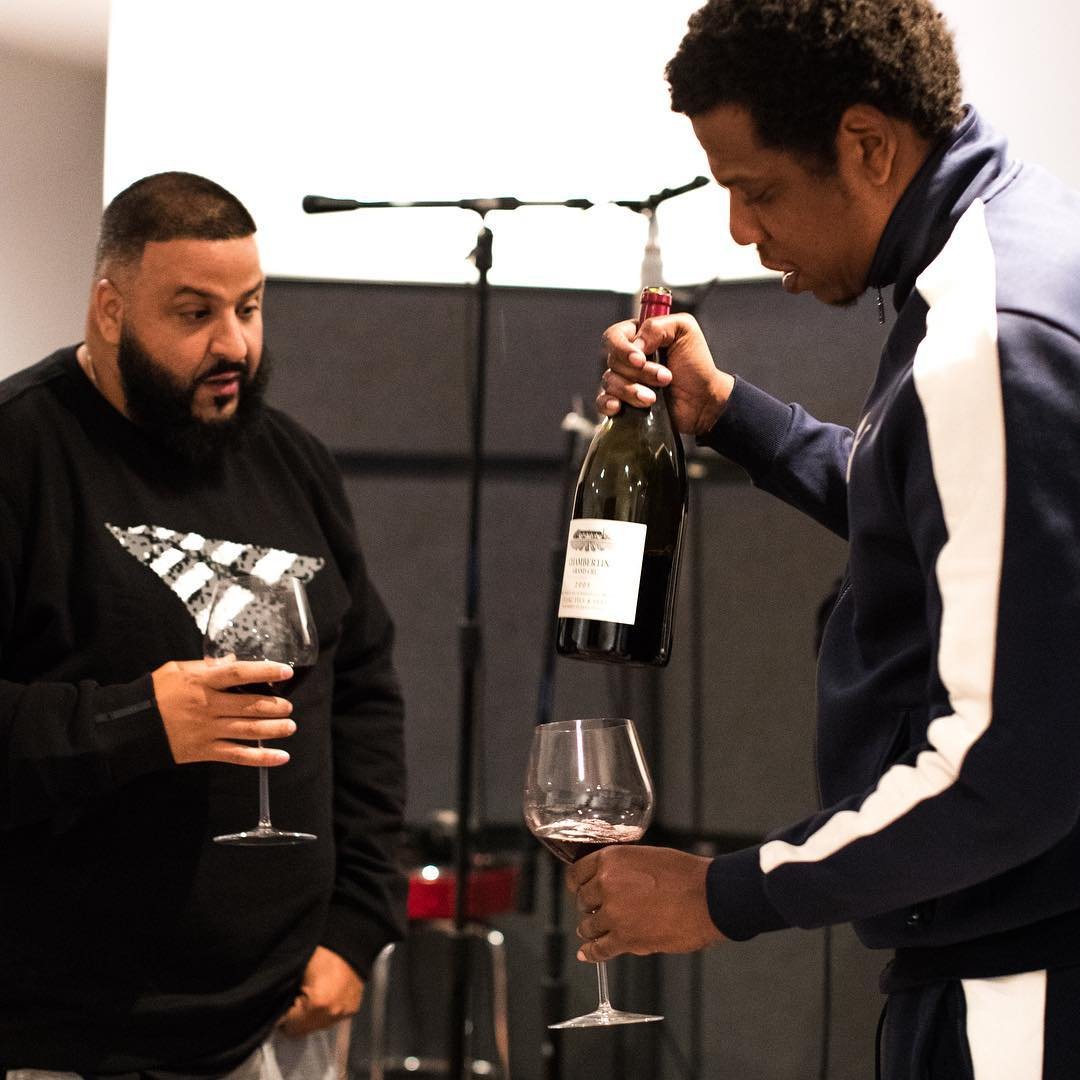 Domaine Dujac is a natural extension of the hip-hop and rap universe.While Jim Jones and Ron Browz talk about poppin’ champagne,You can find Jay-Z and DJ Khaled cracking $7,000 bottles of pinot noir.