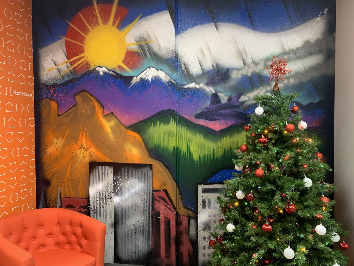corealestateus's tweet image. Super cool office in Downtown Colorado Springs. 

#nextgenhomes

#corealestateus