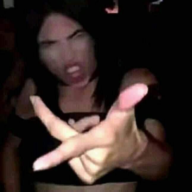 wtfdnicks's tweet photo. @sweeternass @forumpandlr Out em tudo e ninguém mais lembra desse ogiva nuclear https://t.co/C50Tkputmu