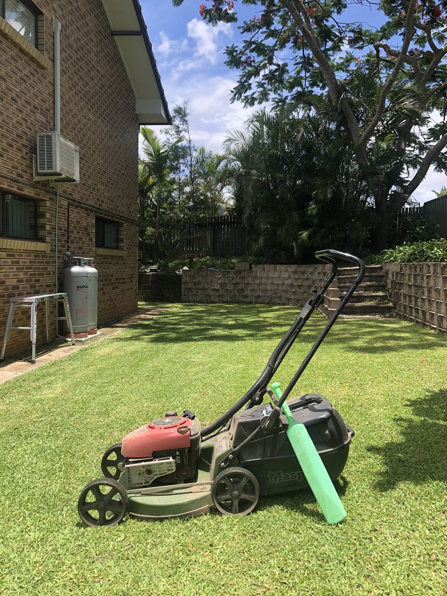 web_stirs's tweet photo. The curators have done a maaaarvelous job of preparing the deck for this year’s Boxing Day Test. Plenty of life in that pitch. Promises to be a cracker. 
#freshcutgrasssmell https://t.co/XblBjYR1J3