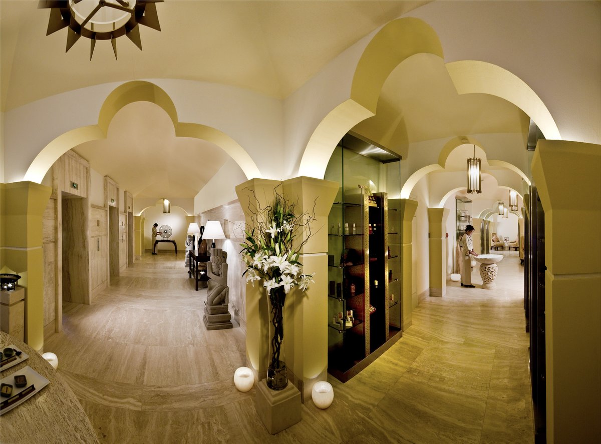 mandaraspa's tweet image. A moment of peace is worth far more than most imagine. 

#MandaraSpa #Spa #Spalovers #SpaDay #Massage