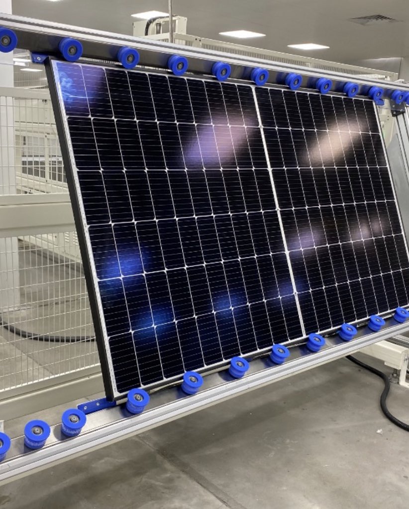 COVID has slowed everything down tremendously however the innovation hasn’t stopped, brand new 400W panels 💥 💥 #gosun #runonsolar