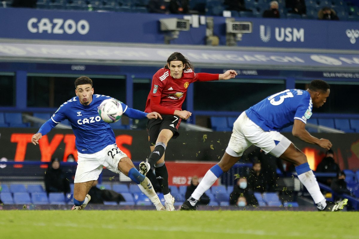 B/R Football on Twitter: "88': Everton 0-1 Man Utd 96': Everton 0-2 Man Utd Two late goals send Manchester United through to the Carabao Cup semifinals ⚡… https://t.co/Zpgyr353Gw"