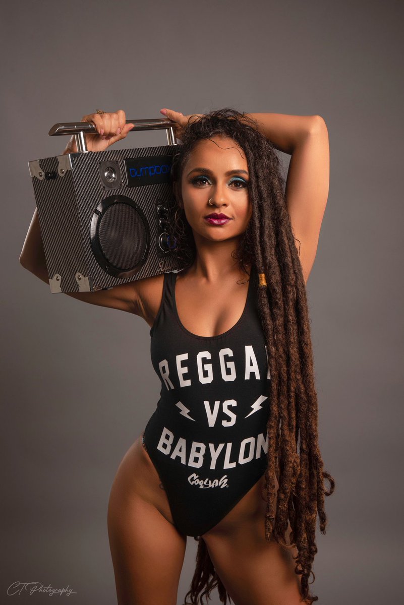 CYEvolution's tweet photo. Good night Babylon âĄď¸ Double tap if you love reggae.
â˘Model: âŚ@IIKayaIsesâŠ
â˘Photographer: âŚ@mistercltâŠ
https://t.co/pwg1MO1q7Y
#reggae #bodysuit #cooyah #model #locs #trinidadandtobago #boombox #soca #dancehall #hiphop #afrobeat #irie #reggaevsbabylon https://t.co/qu6nHa8gbk
