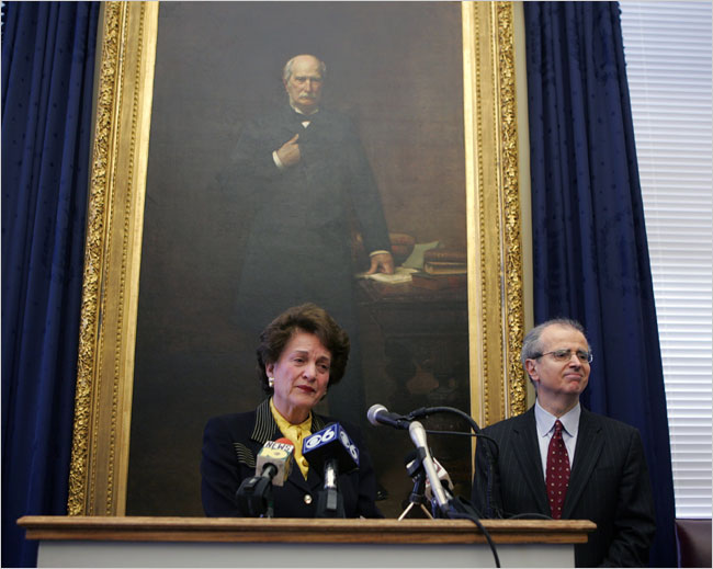 6/ Who is Jonathan Lippman?