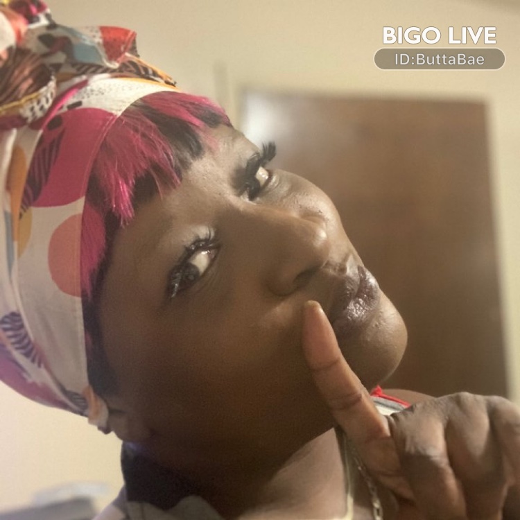 Marie48380146's tweet photo. It wouldn't be a party without you #BIGOLIVE.    https://t.co/kPhTYhxdxE
https://t.co/VRKjJ6BASQ https://t.co/3ULSD9bA0F