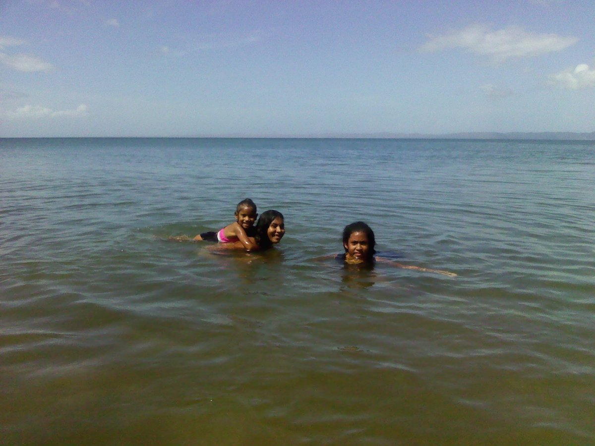 Chicamonster27's tweet photo. Compartiendo con mis primas :) https://t.co/7XMBwBP5Wm