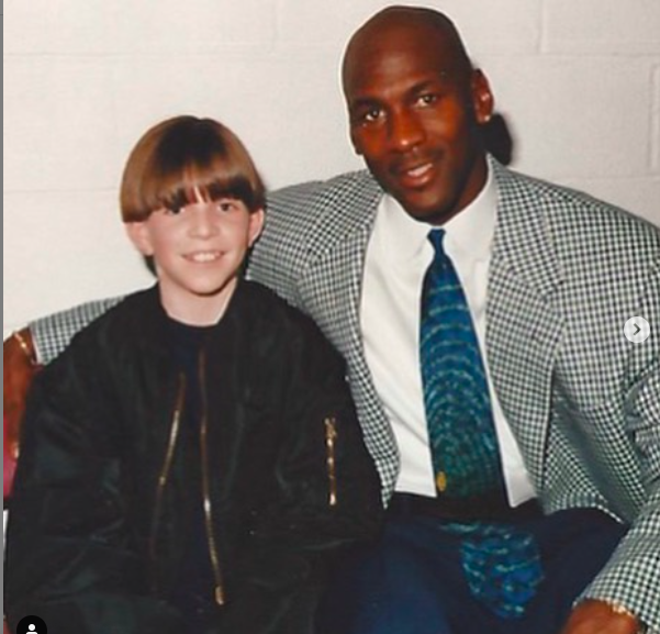 Trickeration's tweet photo. NEW EP 🚨: In the 90s, @GaryVider ran a 5-year scam, pretending to be an @SIKids reporter to meet athletes. Hear Gary explain how he pulled it off, what he asked MJ and why it had to end. #trickeration #michaeljordan #mariolemieux #nba #Knicks 

Apple:https://t.co/MXrEHDMqCP https://t.co/zou1Tu3Bmt