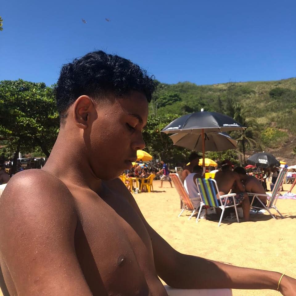 AquilesOfc1's tweet photo. Eu sei quem ta do meu lado https://t.co/Tona7GYWnq