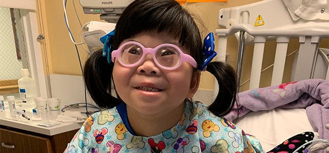 childrensatvcu's tweet photo. When Bethany's chronic pancreatitis required a specialized surgery, her mom was ready to make the 16-hour drive to our hospital - even during the pandemic. Read more about their journey to her life-changing surgery. #12daysofstories #pediatrics
https://t.co/SE7xwtyh9f https://t.co/k2EcUbXXQO