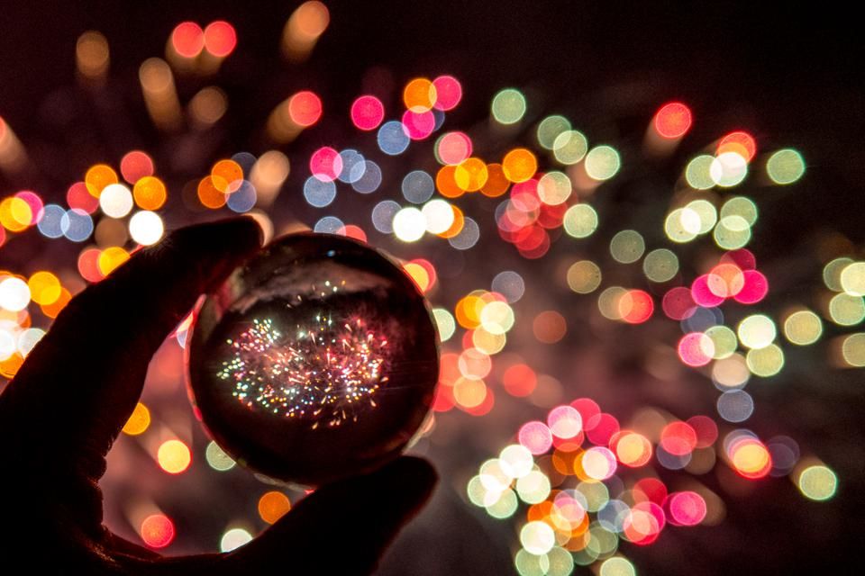 Heading into 2021, <a href="/ChrisSmithPF/">Chris Smith</a> predicts that raising first-round capital will be increasingly difficult, but the later stage funding market will remain active buff.ly/3aEg0Ui