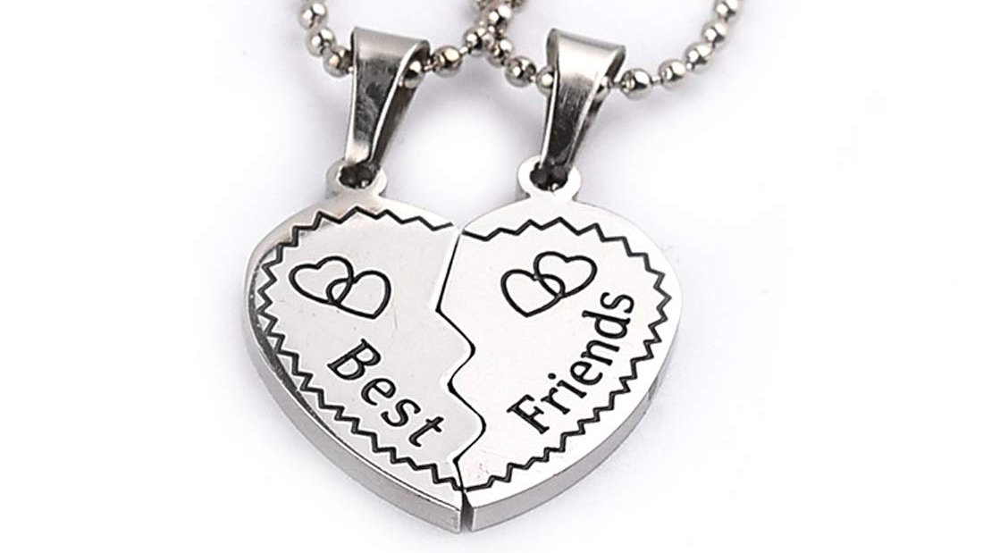 To the  @DrakkardeBaieCo, matching Best Friends necklaces that we can only wear while Brian St. Louis and Kevin Elliott are at the World Juniors together.