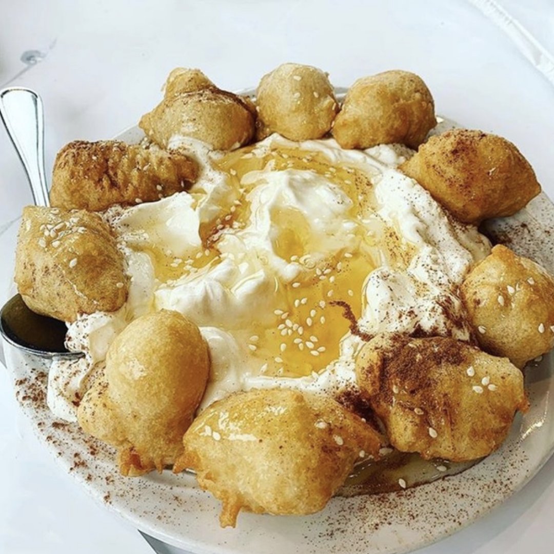 panamaresto's tweet photo. Ho, Ho, Honey! 🍯

Our Loukoumathes are sweet honey balls that bring you comfort and joy over the #Holidays.

Catch them now!

Order by calling us at one of our 3 locations. 📲
Jean-Talon: (514) 276-5223 
DDO: (514) 676-1096
Laval: (450) 934-8009

#PanamaRotisserie #GreekFood https://t.co/Xs3UIRJAbz