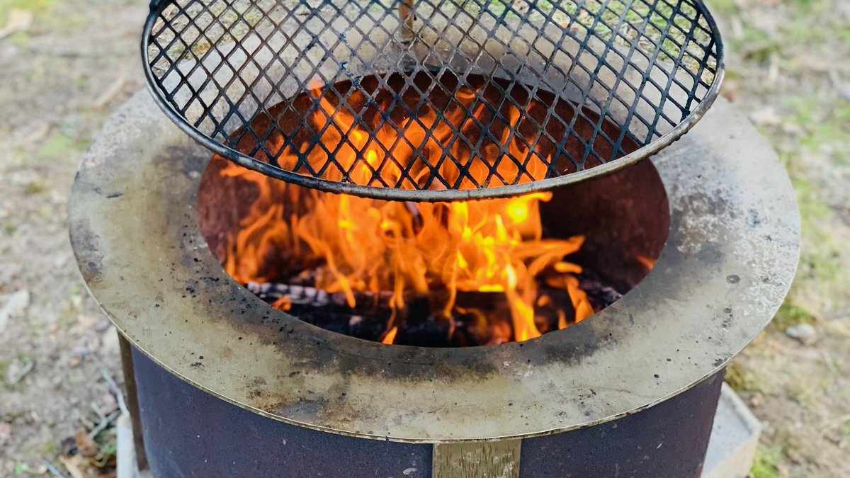 501BBQ's tweet photo. New video on how we fire up our Breeo XSeries 24!

https://t.co/kctLzxXxgF https://t.co/p1fmktQuoA