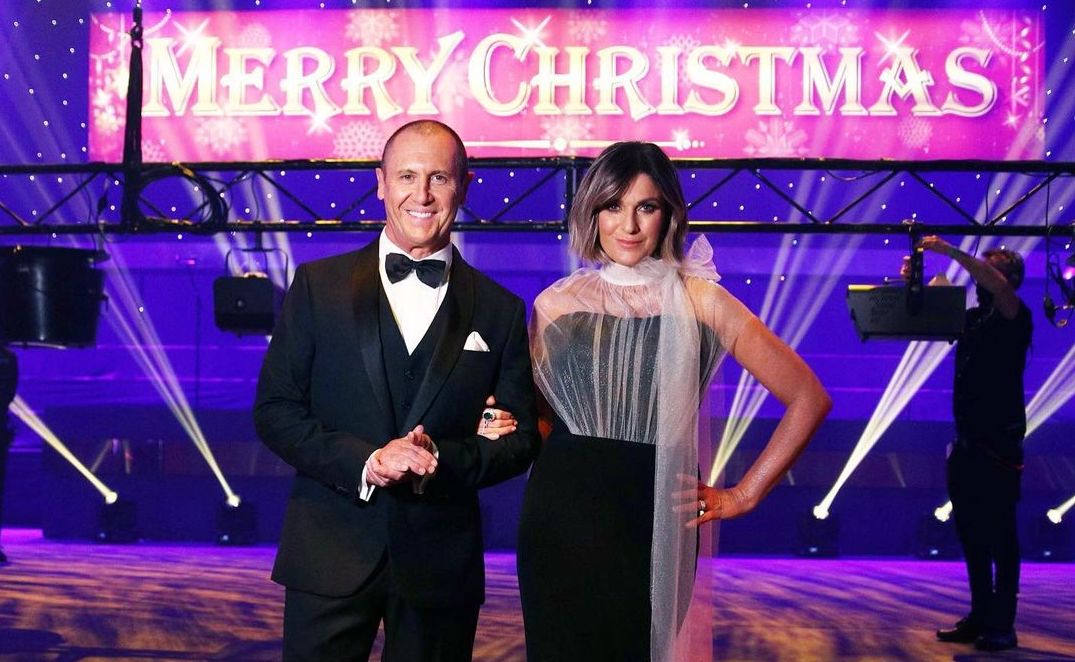 MediaweekAUS's tweet image. #TVratings Wednesday
#1channels: Seven 24.0% 7TWO/10Bold 4.8%
#1network: Seven 32.0%
9News 836/794k 7News 823/772k Carols 634k ABCNews 600k HardQuiz 575k Yearly 532k BH&amp;amp;G 442k
#SubTV: BBL 224/264k
Visit mediaweek.com.au for more