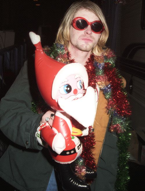 BoredWeb3's tweet photo. Kurt Cobain, december 1993, MTV Live and Loud Nirvana Performs Live.

#RockNRollChristmas https://t.co/bS3GzvCbtH