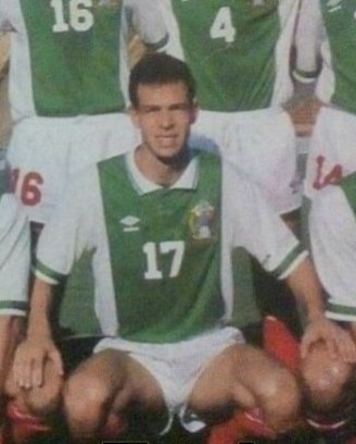 Para la Copa de Oro de 1991. Umbro se haría presente como Marca Oficial de la Selección Mexicana de Futbol.Este uniforme es una copia en blanco y verde y sin patrocinadores del uniforme del AJAX usado el año anterior.No tengo registro alguno del modelo de visitante.