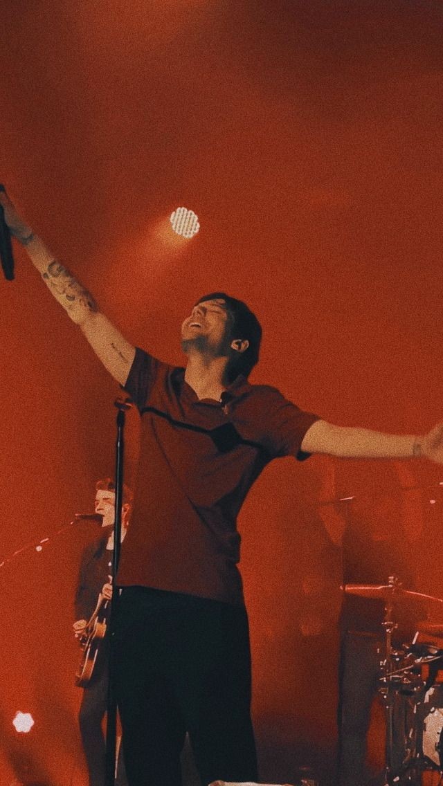 ZoeN55's tweet photo. #lightsforlouis
HAPPY BIRTHDAY DARLING 🎉 🎂 https://t.co/9IJcdiDdsH