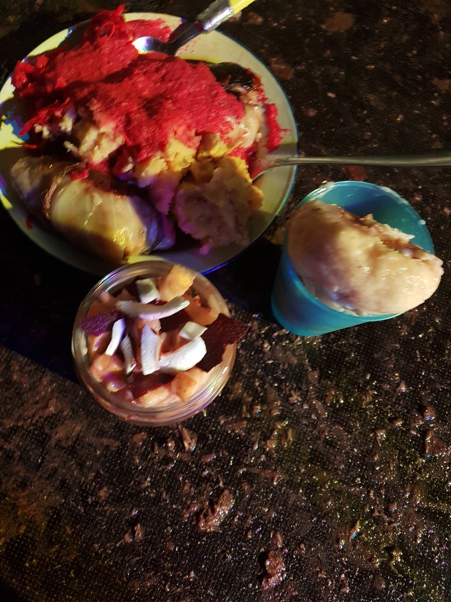 Heute hat die wunderbare #Kuefa im <a href="/keinea49/">Stimmen aus dem Dannenröder Wald</a> ein sehr leckeres tolles Essen gezaubert ❤💚
#dannibleibt
#keinea49