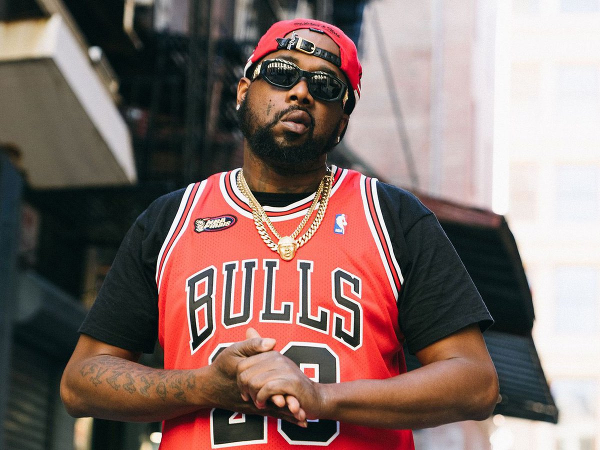 3. Conway The Machine - From King to a God (Deluxe)Conway stepped up his game and set the bar high for future Griselda releases. He has the passion and grit of a Biggie with his own style and charisma that shows on this album. The best rapping all year is on this album.