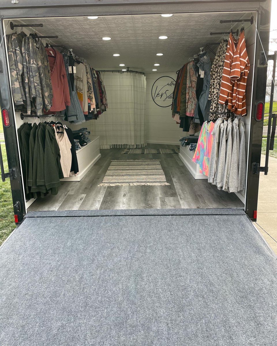 TaylorisHaught's tweet photo. My dream has come true! My mobile boutique is ready to go! Versa Clothing Company VIP on fb. 🤍🌿 https://t.co/4RzGG04kZs