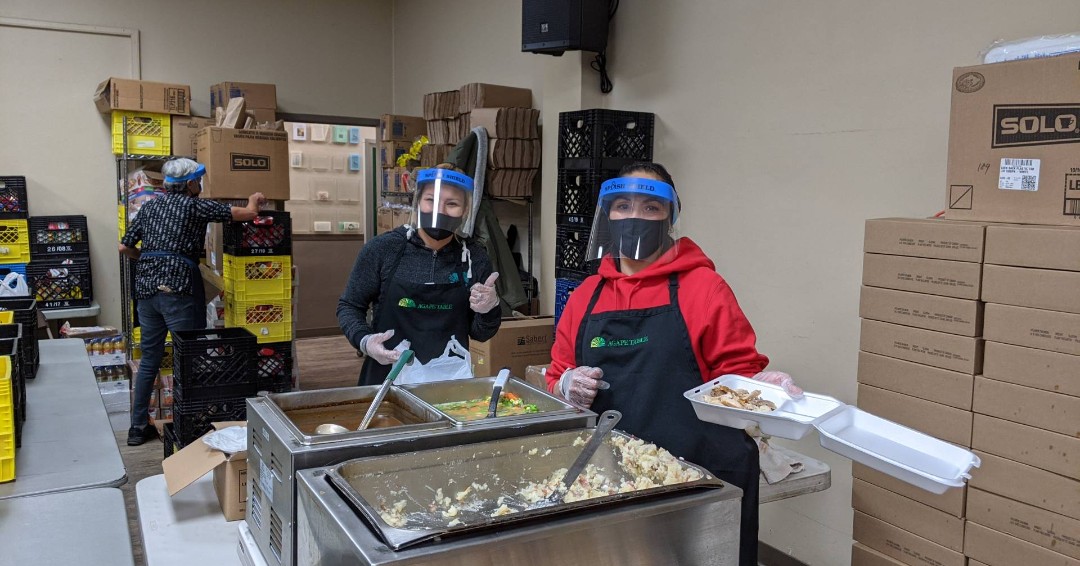 AgapeTable's tweet photo. We had a fantastic Christmas Dinner today and we served over 450 meals to the #AgapeTableWpg #Community
If you missed out, don't worry. We have our second breakfast on Christmas Day from 7am - 11am. #HobbitsRule
#Winnipeg #Manitoba #MerryChristmas https://t.co/Wkk6T8Micc