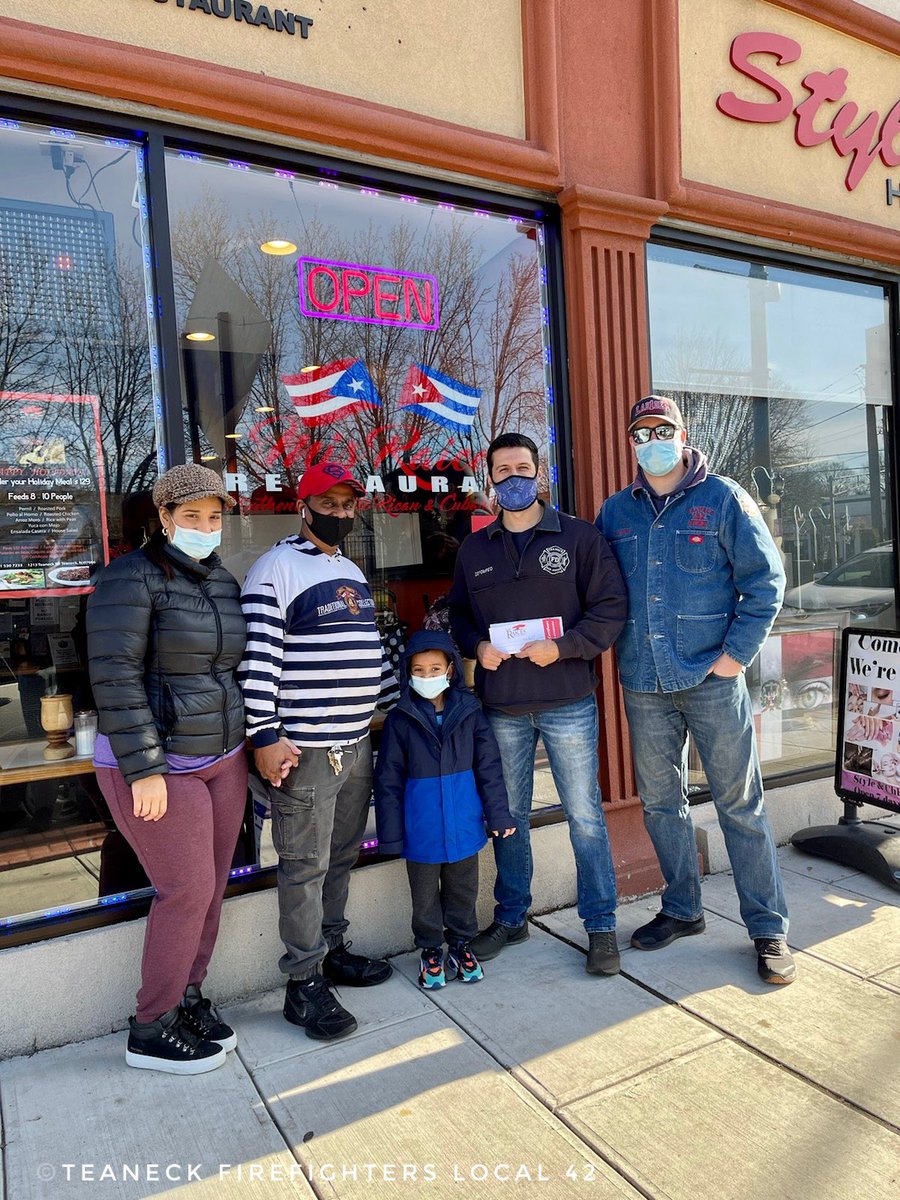teaneckff's tweet photo. On December 20 2020, The Firefighters of Teaneck FMBA Local 42 &amp; 242 donated toys and gift cards to the Teaneck Pantry/Helping Hands Food Pantry for the Annual Teaneck Toy Drive. #teaneckfirefighters #fmbalocal42 #njfmba https://t.co/uJ8scDoLuW