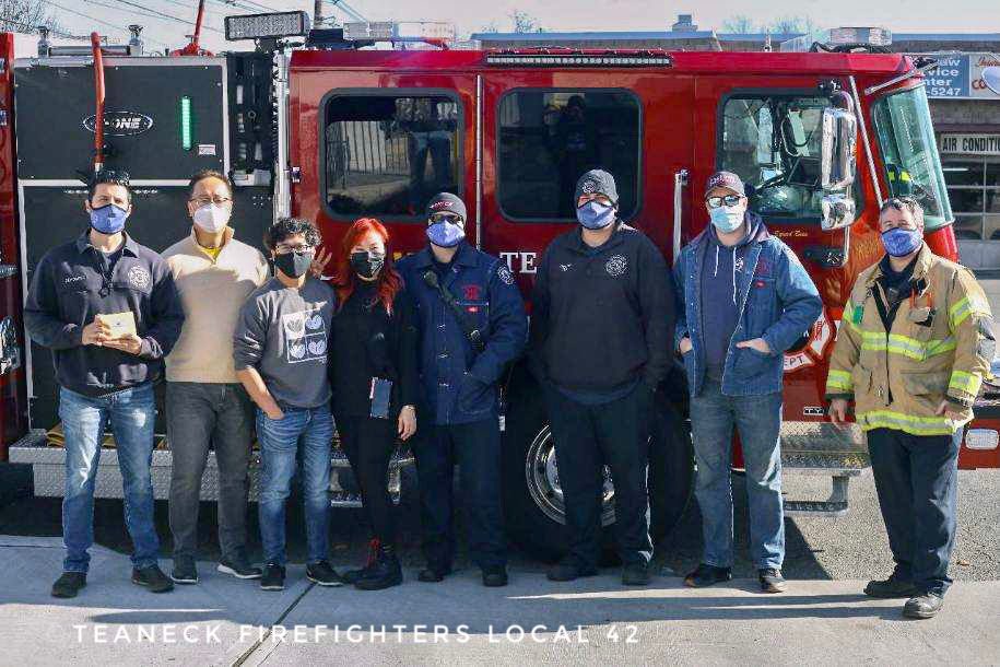 teaneckff's tweet photo. On December 20 2020, The Firefighters of Teaneck FMBA Local 42 &amp; 242 donated toys and gift cards to the Teaneck Pantry/Helping Hands Food Pantry for the Annual Teaneck Toy Drive. #teaneckfirefighters #fmbalocal42 #njfmba https://t.co/uJ8scDoLuW